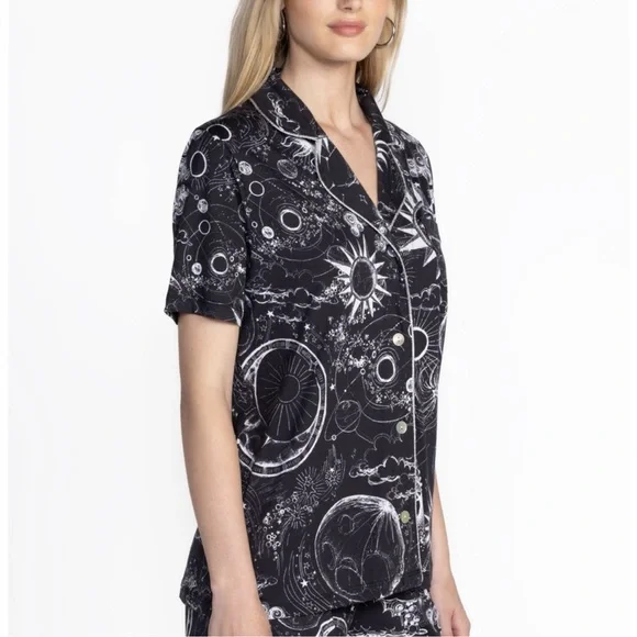 JOHNNY WAS MINA XL THE SHORT PJ CELESTIAL SLEEP SHIRT SUN MOON STARS NWT RARE!